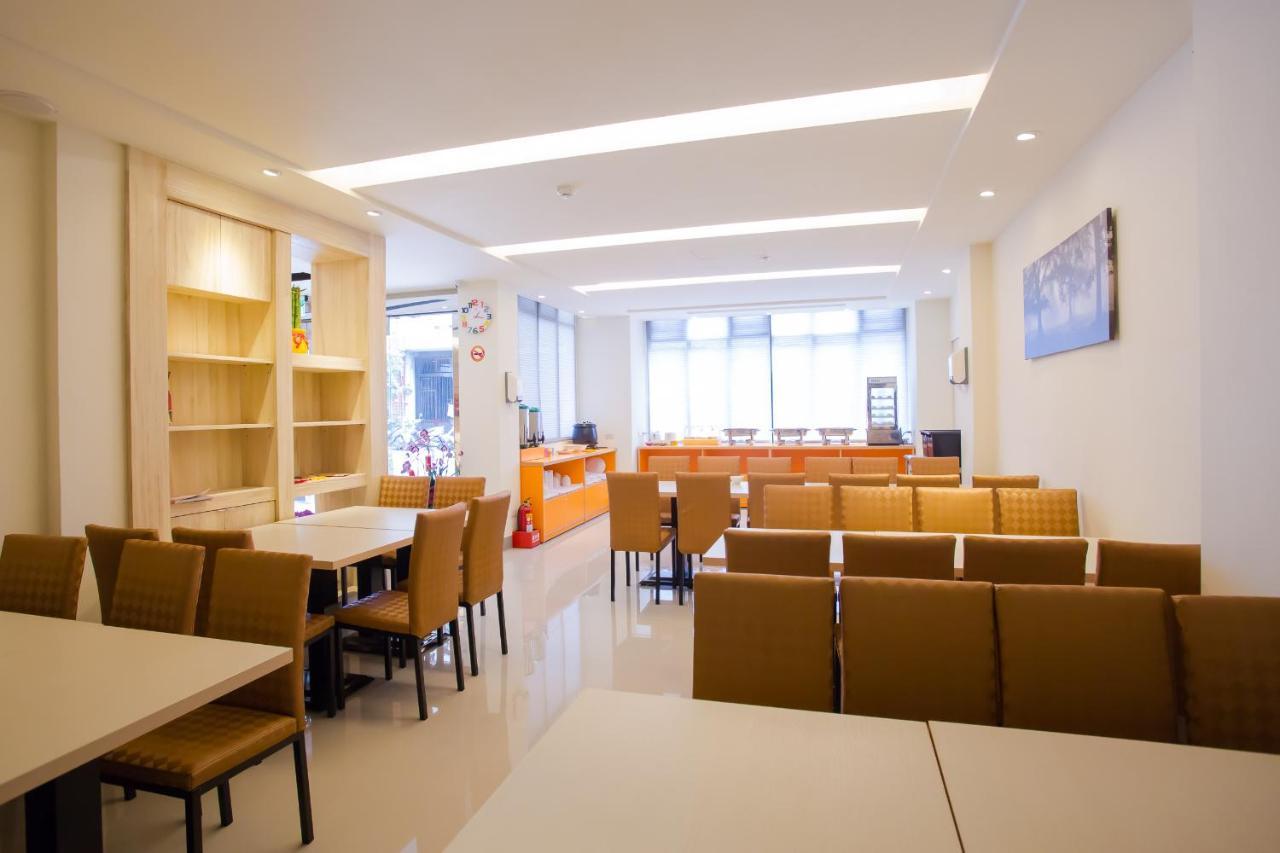 Yung An Business Hotel Tounan Kültér fotó