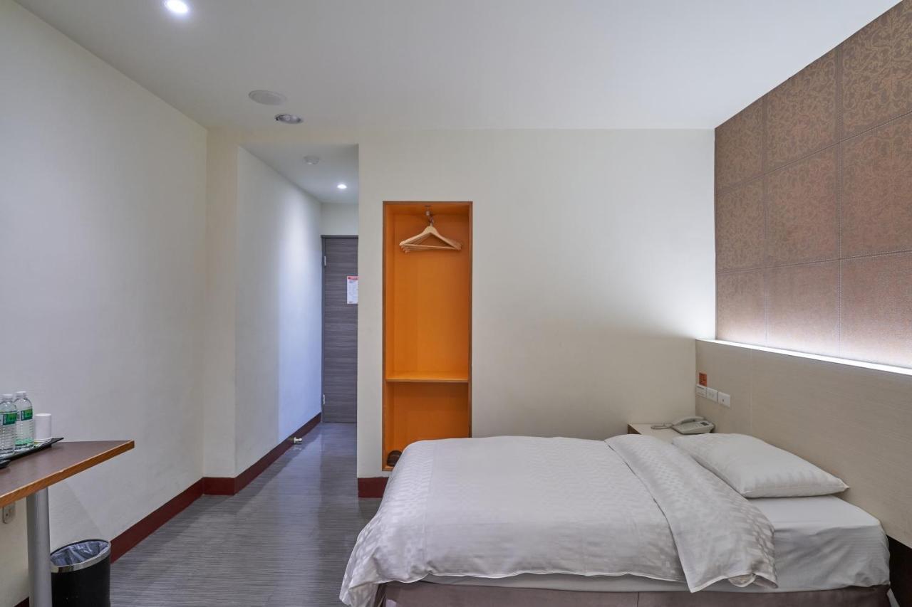 Yung An Business Hotel Tounan Kültér fotó