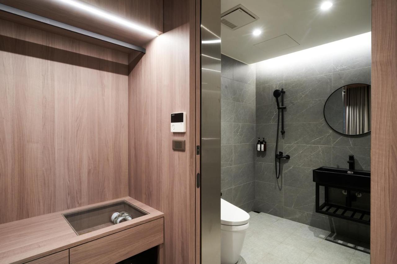 Yung An Business Hotel Tounan Kültér fotó