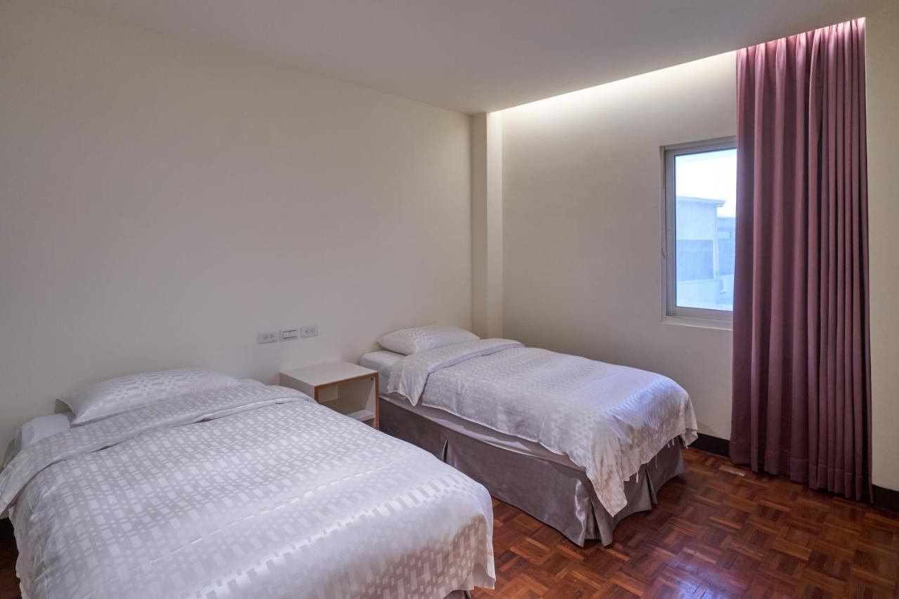 Yung An Business Hotel Tounan Kültér fotó