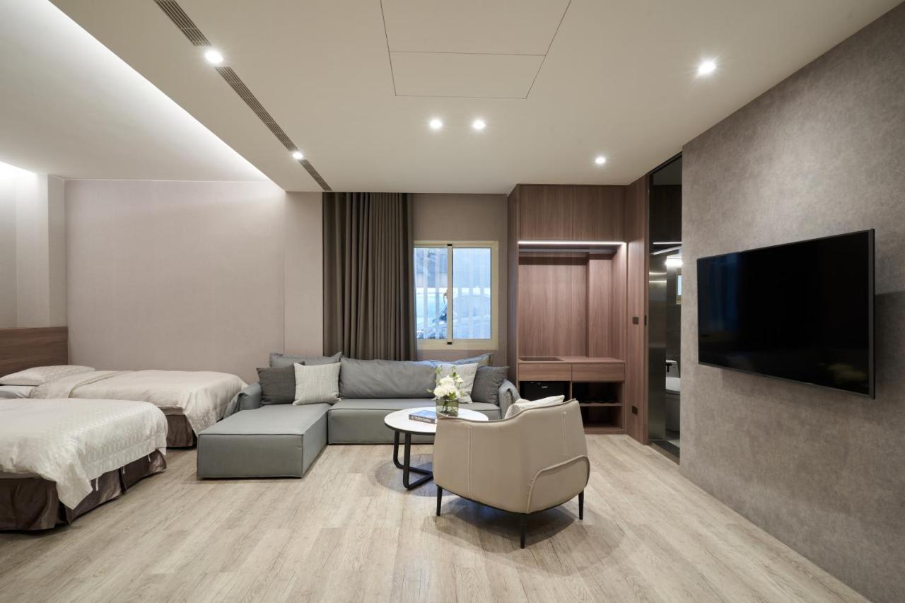 Yung An Business Hotel Tounan Kültér fotó
